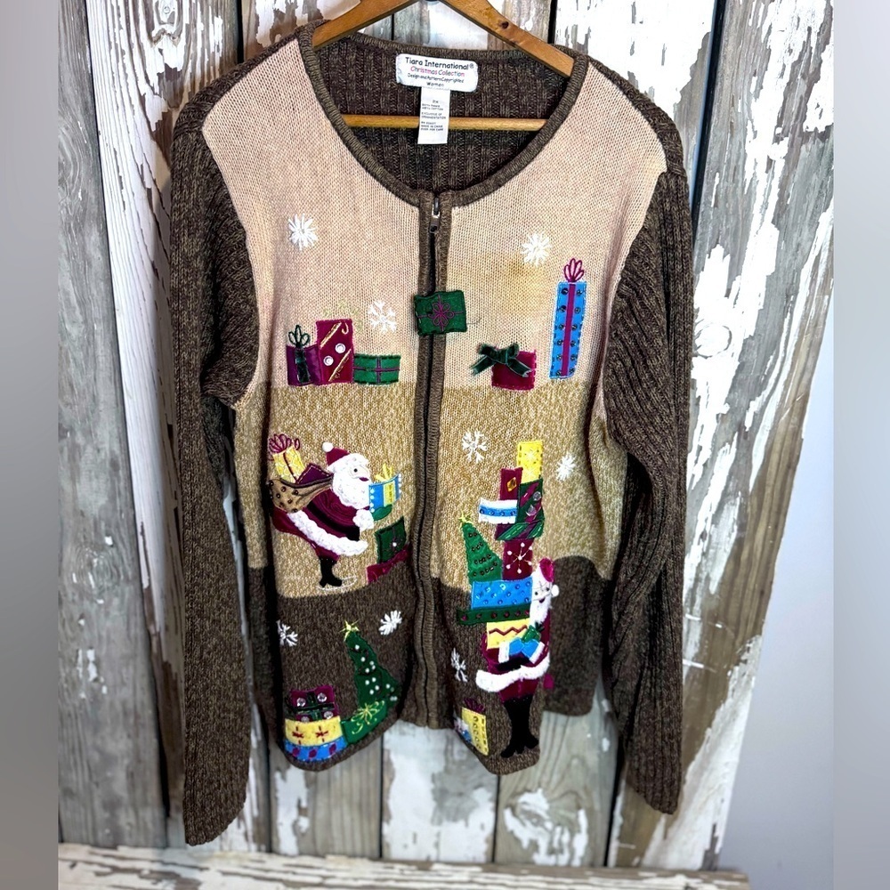 Tiara International Christmas Collection Women 2X Santa Zip Up sweater Read Desc